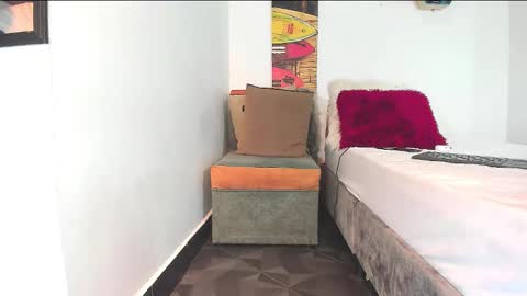 Sr. Y0ung Master online show from November 2025 07:34:02 PM