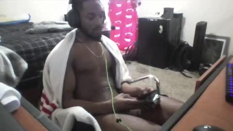 y_sticky online show from March 2025 07:29:02 PM