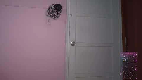 petronila online show from March 2025 10:53:01 PM