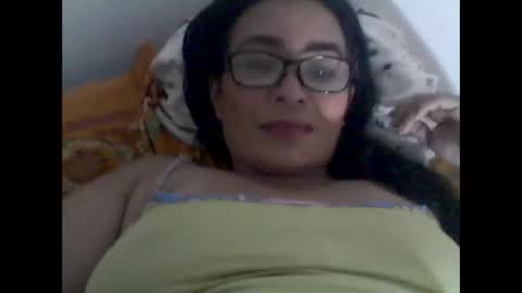 yakissmit online show from May 2026 08:06:01 PM