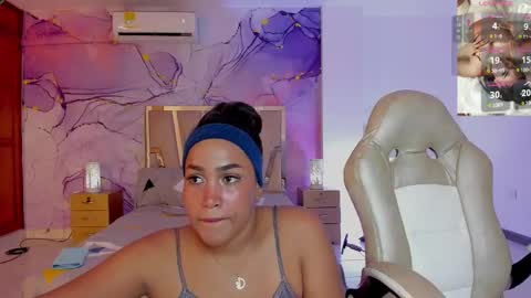 Naomi online show from September 2025 08:30:02 PM