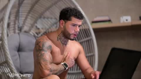 Snapshot of yamp_bigcock chatting on May 2026 03:22:01 AM yamp sambrano online show from May 2026 03:22:01 AM