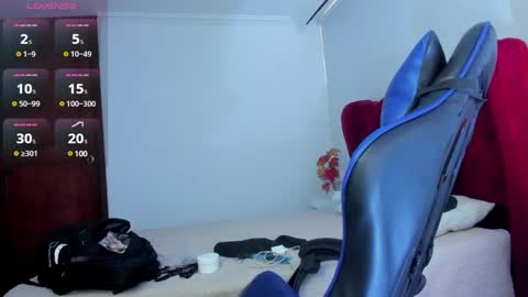 yan_nyan online show from February 2025 10:25:01 PM