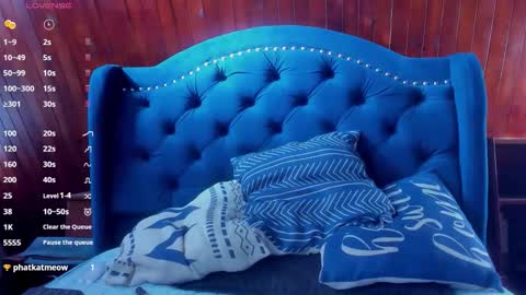 yan_nyan online show from December 2025 08:13:01 PM