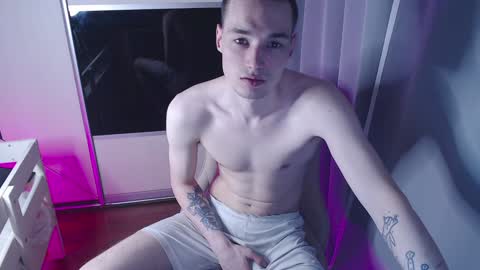 Snapshot of yan_rizen chatting on December 2024 01:14:01 AM Yan online show from December 2024 01:14:01 AM