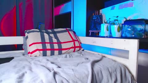 Snapshot of yan_rizen chatting on December 2024 06:45:01 AM Yan online show from December 2024 06:45:01 AM