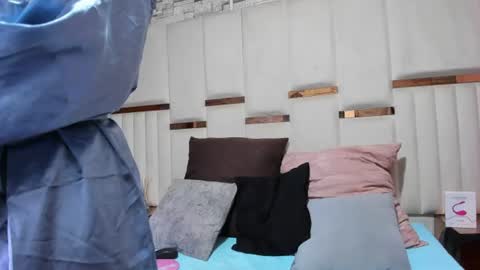 yanetrose online show from July 2026 02:55:01 AM