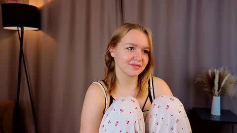 Kate online show from October 2025 02:06:01 PM