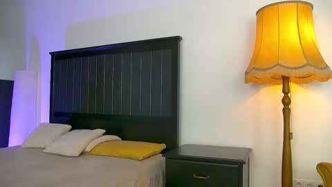 yanira_ass_ online show from March 2026 05:00:02 AM