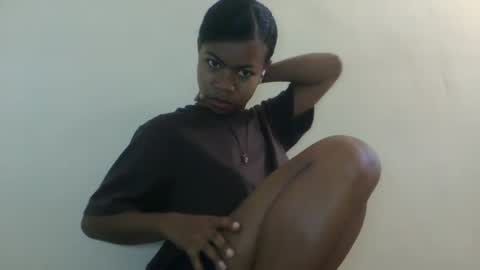 yannick_01 online show from June 2026 08:42:01 AM