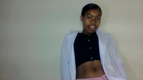 yannick_01 online show from June 2026 03:45:02 PM