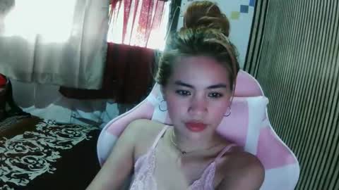 Snapshot of yannifayeee chatting on February 2026 05:38:01 AM Yanni online show from February 2026 05:38:01 AM