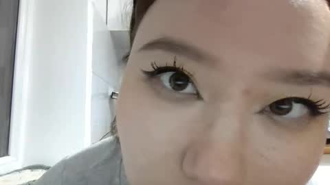 Snapshot of yanverfaille chatting on October 2025 03:53:01 PM Lily online show from October 2025 03:53:01 PM