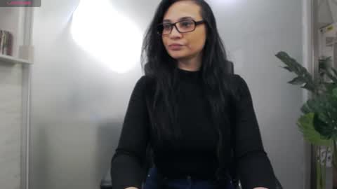 Yara online show from April 2026 03:07:02 AM