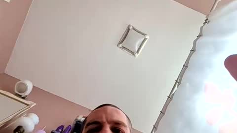 yashcdklyytx online show from January 2026 06:00:01 PM