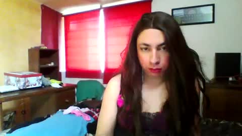 Snapshot of yasmin_paez23 chatting on December 2024 06:53:02 PM Yasmin Paez online show from December 2024 06:53:02 PM