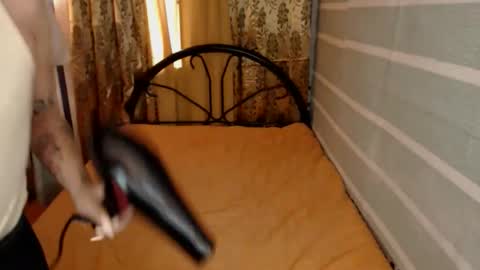 Snapshot of yassiered chatting on December 2024 04:26:01 AM yassiered online show from December 2024 04:26:01 AM