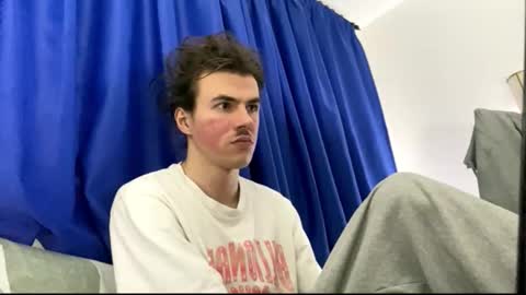 yayay333 online show from February 2026 09:49:02 PM