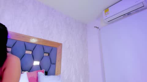 yayi derek  online show from February 2026 11:54:01 AM