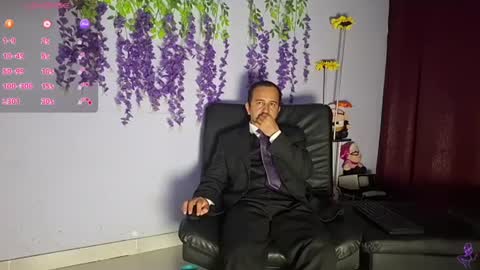 Snapshot of yazfore chatting on July 2026 01:29:02 AM Hazzan online show from July 2026 01:29:02 AM