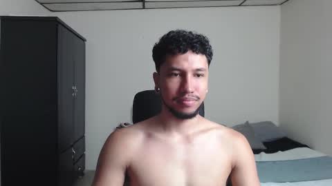 yeff online show from December 2025 01:58:01 AM