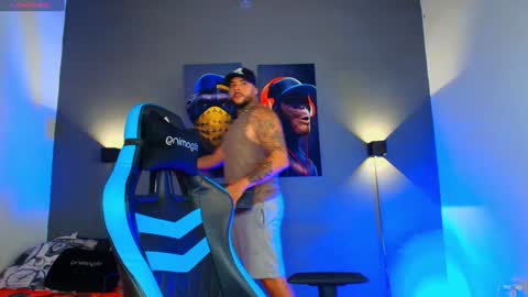 yeikoe1 online show from January 2025 03:01:01 AM