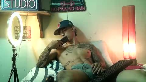 Snapshot of yeisoncastellanos1999 chatting on May 2026 06:46:01 PM yeisoncastellanos1999 online show from May 2026 06:46:01 PM