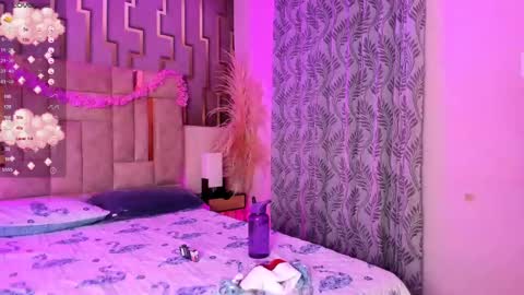 yelena  online show from December 2024 01:53:02 PM