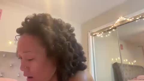 Yella Princess online show from January 2026 04:48:02 AM