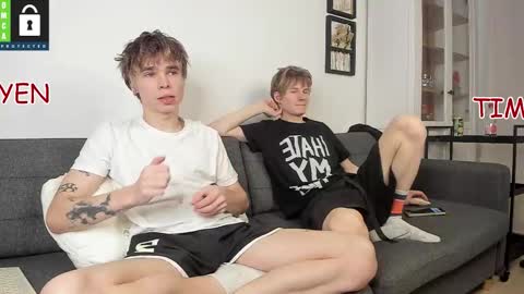 Snapshot of yen2025 chatting on December 2025 07:51:01 PM Yen online show from December 2025 07:51:01 PM