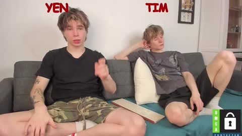 Snapshot of yen2025 chatting on February 2026 09:18:02 PM Yen online show from February 2026 09:18:02 PM