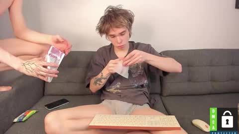 Snapshot of yen2025 chatting on February 2026 07:35:02 AM Yen online show from February 2026 07:35:02 AM