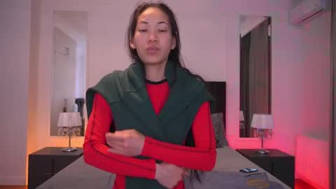 yennstar online show from April 2026 10:26:02 PM