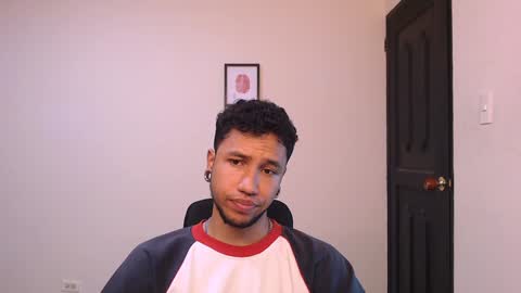 Snapshot of yerfon_s1 chatting on December 2024 01:38:02 AM Yeff ind. model online show from December 2024 01:38:02 AM