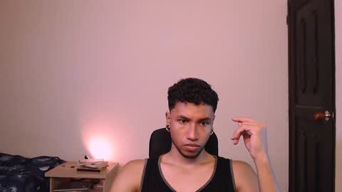 Snapshot of yerfon_s1 chatting on January 2025 03:43:01 AM Yeff ind. model online show from January 2025 03:43:01 AM