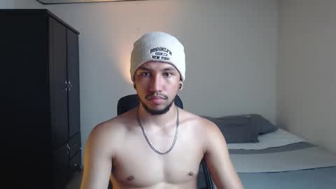 Snapshot of yerfon_s1 chatting on November 2025 12:57:02 AM Yeff ind. model online show from November 2025 12:57:02 AM