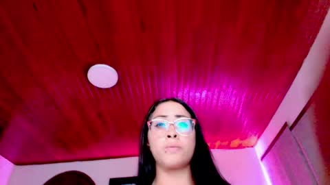 yesie_hot2 online show from January 2025 03:33:01 AM