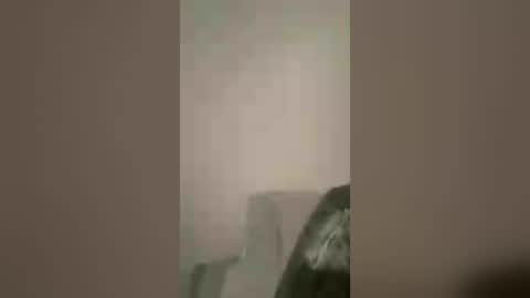 Snapshot of yesitsalbee chatting on July 2026 04:20:01 AM yesitsalbee online show from July 2026 04:20:01 AM