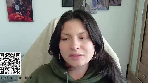 yessica_gomez01 online show from April 2026 10:32:01 PM