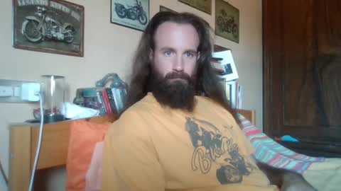 yeti_92 online show from September 2025 09:43:02 AM