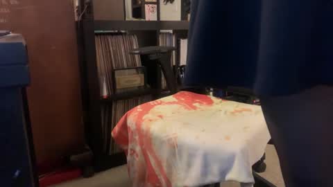 Mary Contrary online show from September 2025 05:41:02 AM