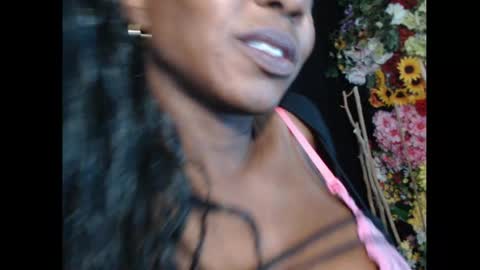 Ms. Mina online show from December 2025 08:28:02 PM