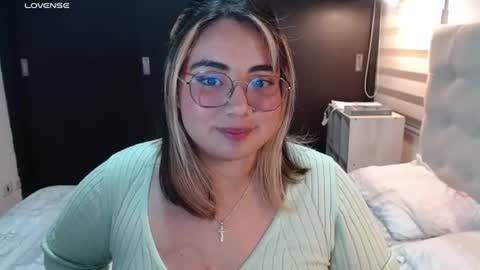 hii i am yini online show from June 2026 05:12:01 AM