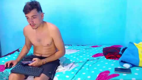 Snapshot of yisela_scott chatting on September 2025 02:38:02 AM yisela_scott online show from September 2025 02:38:02 AM