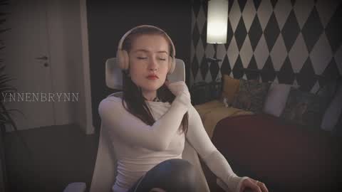 ynnenbrynn online show from January 2025 09:29:01 AM