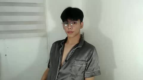 Snapshot of ynotyu chatting on September 2025 07:46:02 PM ynotyu online show from September 2025 07:46:02 PM