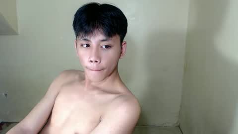 Snapshot of ynotyu chatting on November 2025 05:33:01 PM ynotyu online show from November 2025 05:33:01 PM