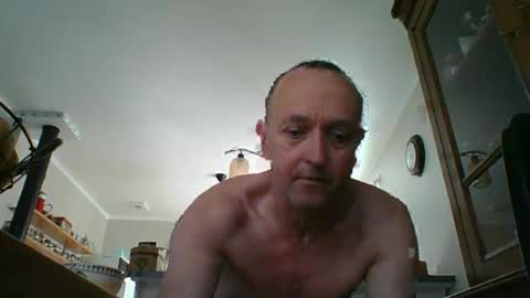 Snapshot of yoannsexmalo chatting on April 2026 07:01:01 AM Yoann online show from April 2026 07:01:01 AM