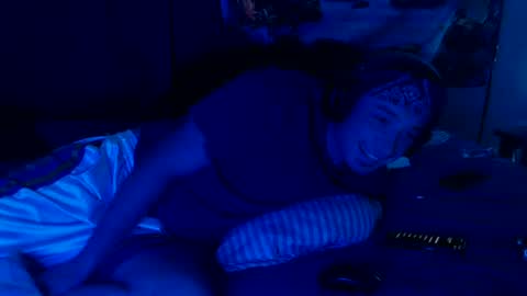 Snapshot of yobleez chatting on November 2025 10:26:01 AM yobleez online show from November 2025 10:26:01 AM