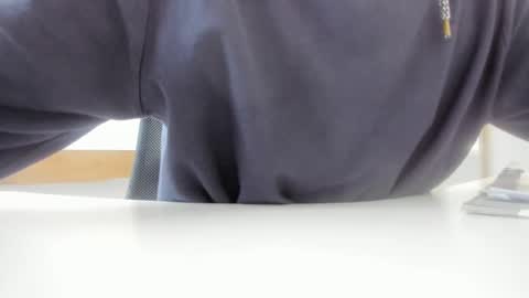 Snapshot of yoda130305 chatting on October 2025 02:57:02 PM yoda130305 online show from October 2025 02:57:02 PM